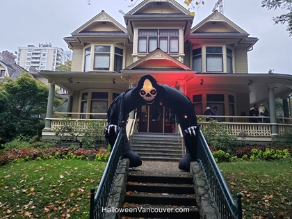 Barclay Street Manor Haunted House