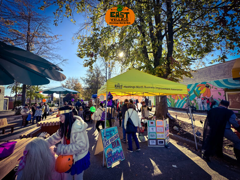 Trick or Treat on Hastings St