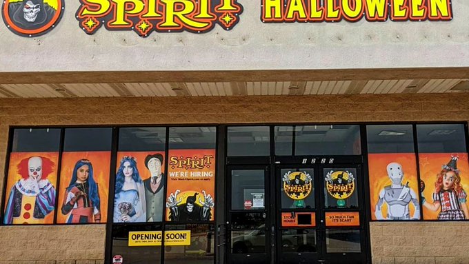 The front entrance of a seasonal Spirit Halloween megastore banner location
